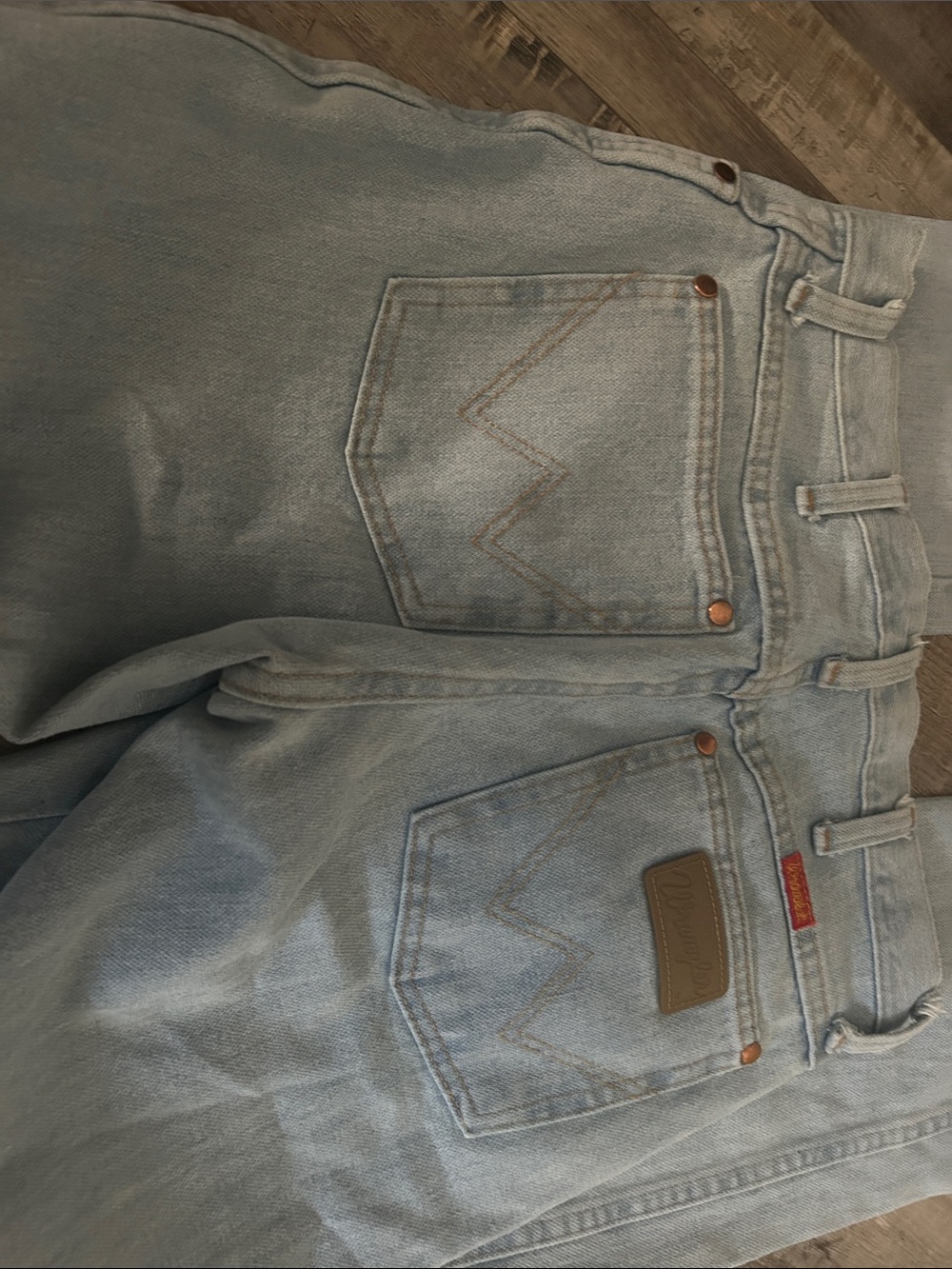 Wrangler Women's Straight Leg Jeans Light Blue Denim - Picture 4 of 4
